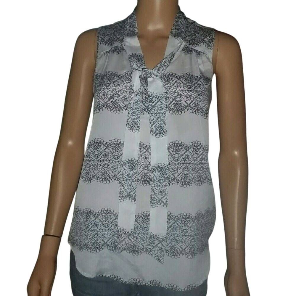The Limited black & white lace pattern top XS